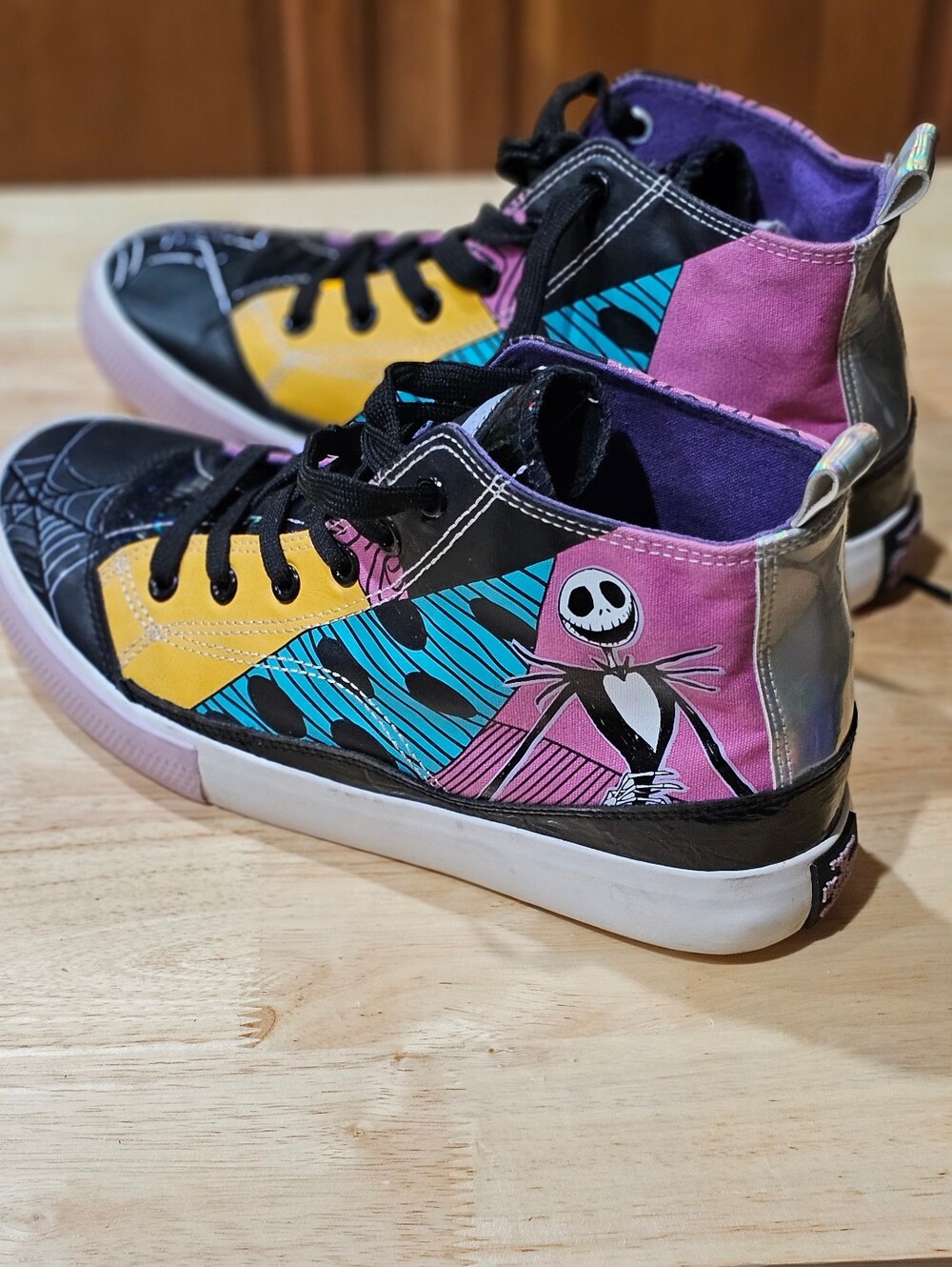 Nightmare Before Christmas Disney Ground Up High Top Womens Shoes Size 8 EUC